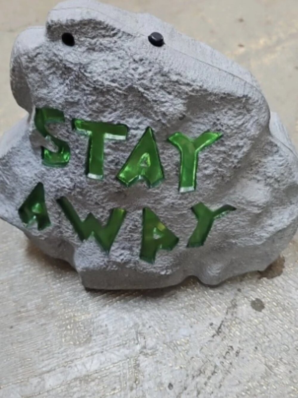 Gemmy Stay Away Rock Light Up Sound Talking Stone Halloween Decoration Stone